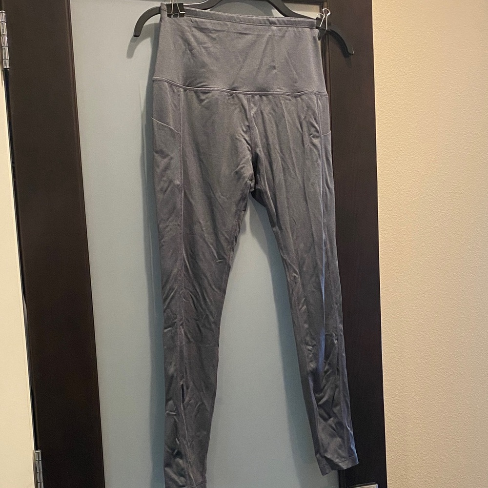 Gray High-Waisted Leggings